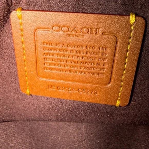 Coach Embossed Signature Field Tote - Large - Picture 11 of 13